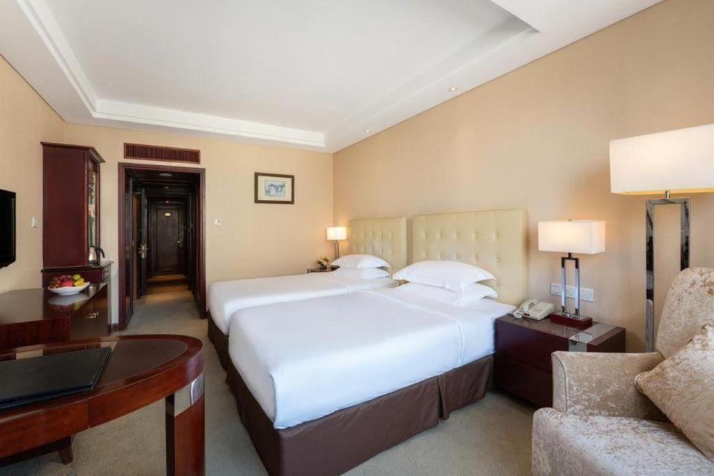 นิว เซนจูรี่ หนิงโป โฮเต็ล Hotel หนิงป่อ ภายนอก รูปภาพ